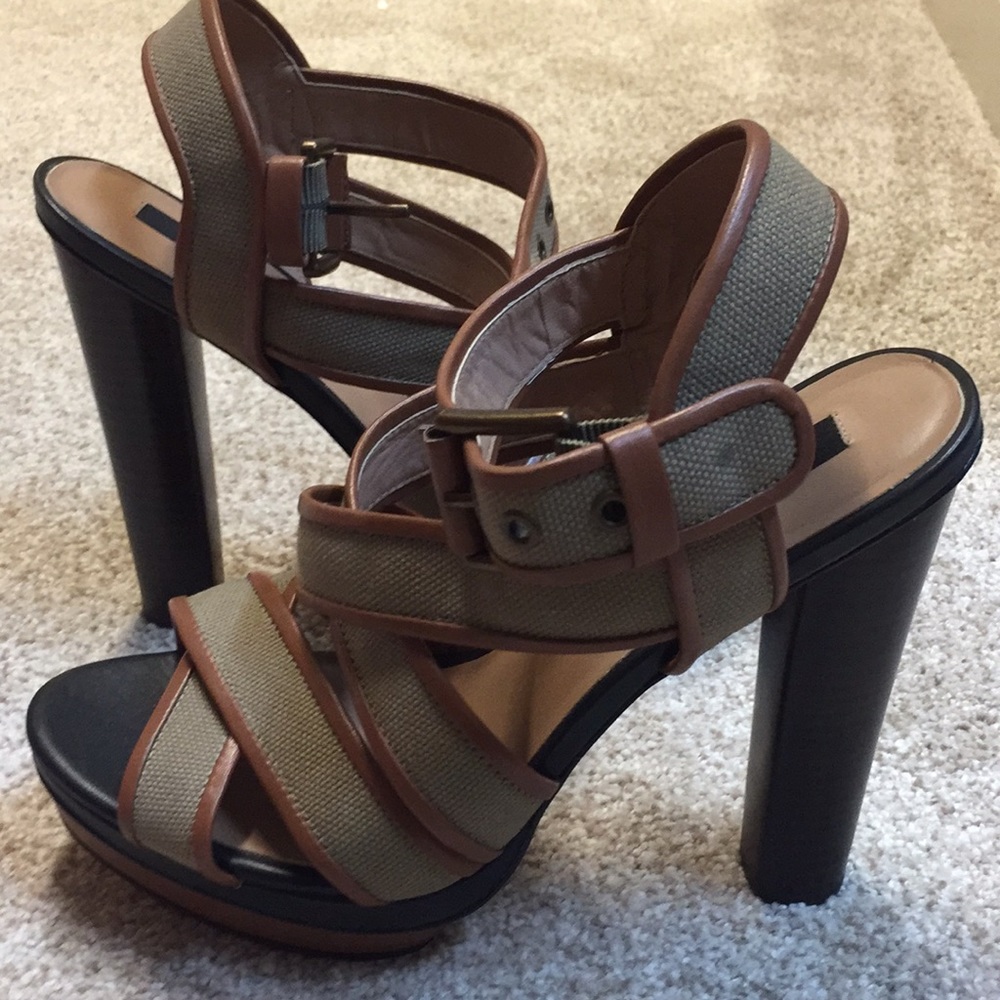 Ann Taylor platform sandals
